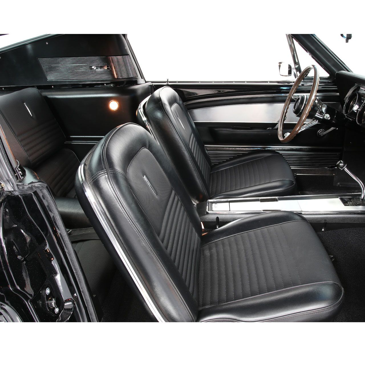 Sitzbezugsatz Deluxe, 67 Fastback, Schwarz (Black)